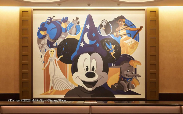 Disney's Hollywood Hotel