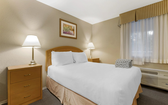 Best Western Inn At Penticton