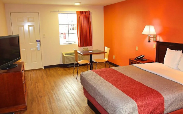 Econo Lodge