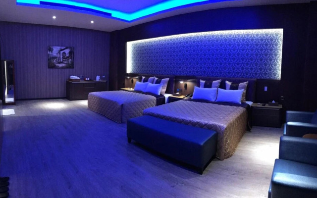 Yinxiang Xihu Motel