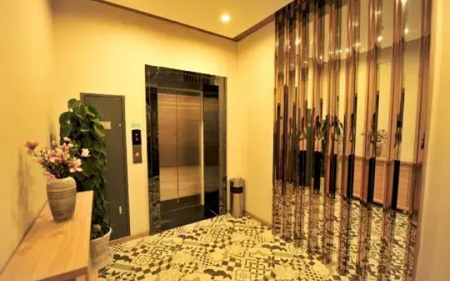 wating hotel