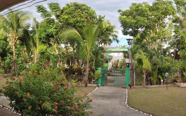 S & R Bed and Breakfast