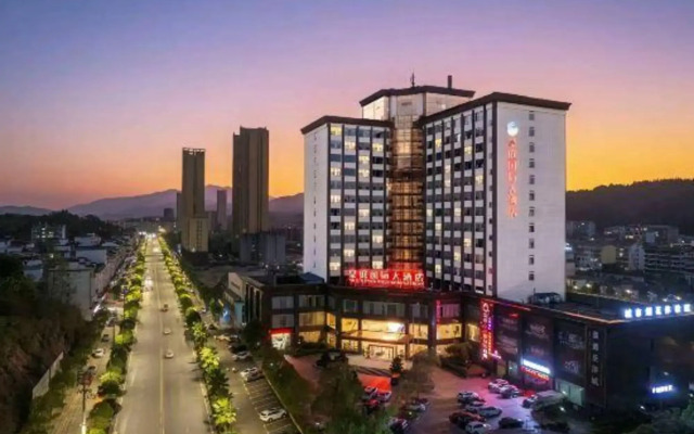 King's Park International Hotel