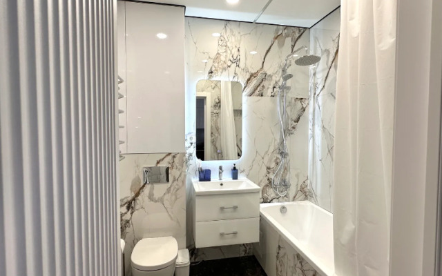 Апартаменты на Четаева 43А