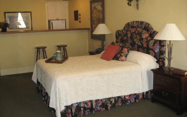 St. Vincent Row Suites