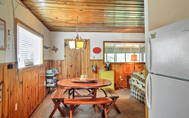 Ruidoso Cabin w/ Sunroom, Surrounded By Wildlife!