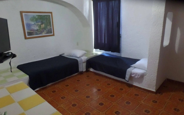 Ikaro Suites Cancun