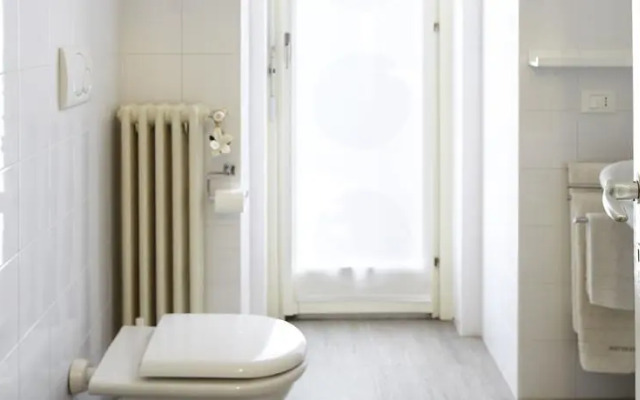 RHS Serviced Apartments Como