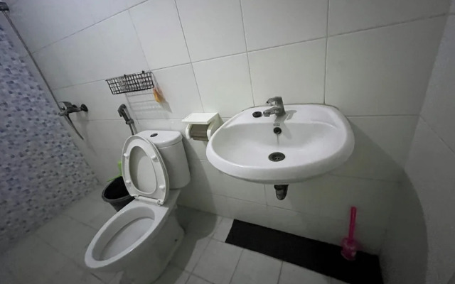 SPOT ON 94146 Rama Residence Syariah