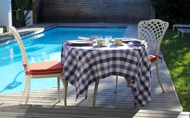 B&B@9.Libertas