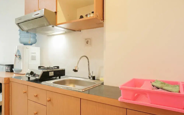 Cozy and Simply Studio Titanium Square Apartment