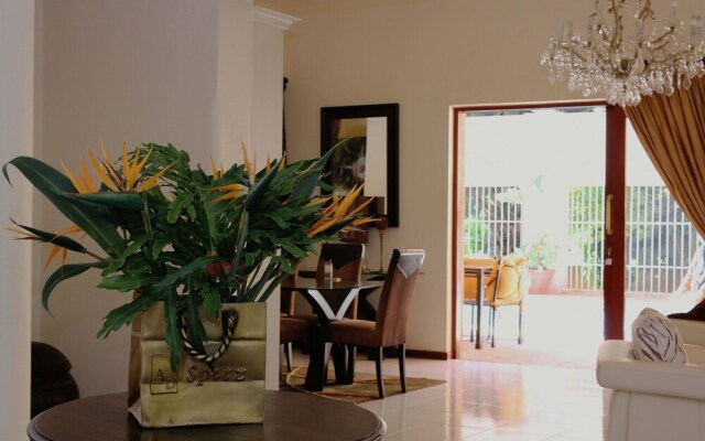 Ravinala Guest House