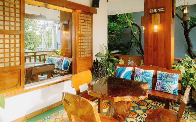 Antonio's Bed and Breakfast Hotel