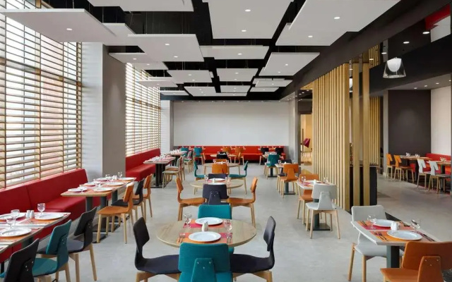 Ibis Jeddah City Center