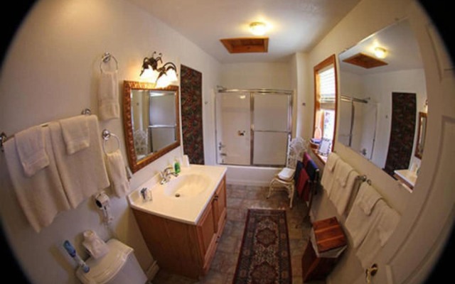 Echo Canyon Spa Resort (Adults Only)