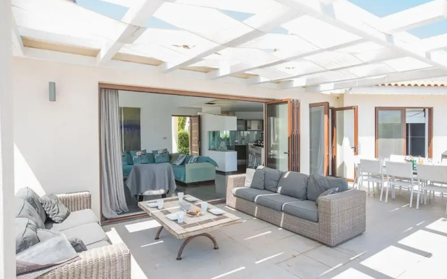 Villa Leia AQ Od04