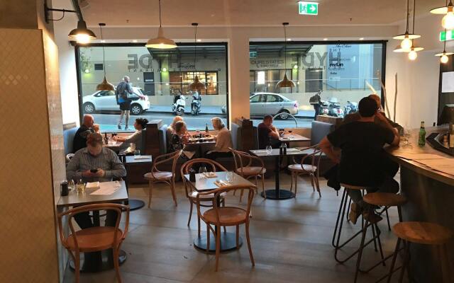 Larmont Sydney by Lancemore