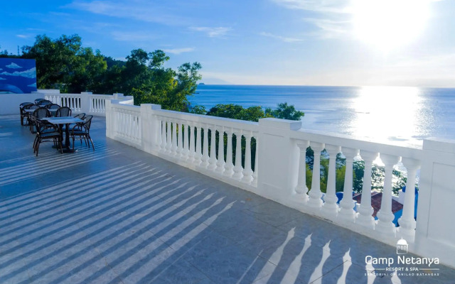 Camp Netanya Resort & Spa