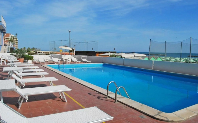 Hotel Embassy Pesaro