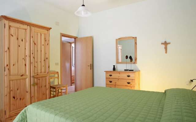 Spacious Holiday Home in Patti With Pool