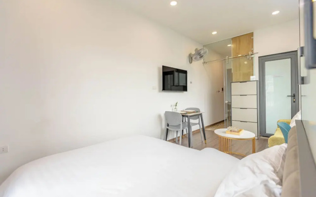 LUMI Hotel & Apartment
