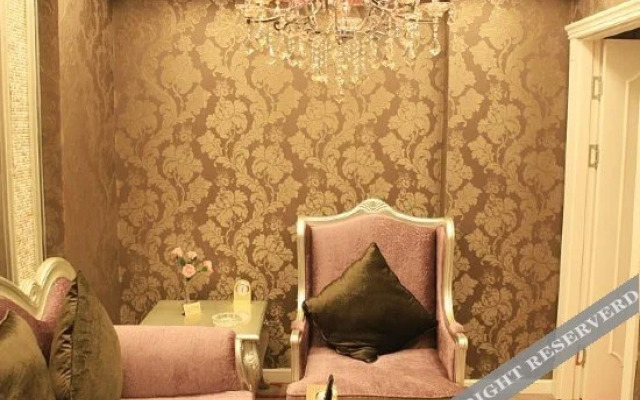 Ripple Hotel (Dandong Yalu River Bank)