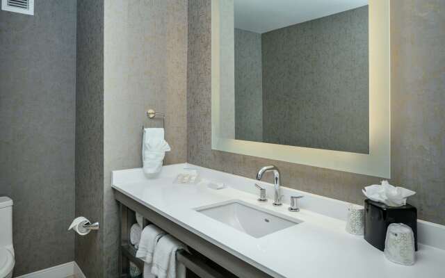 Hilton Garden Inn Seattle Bellevue Downtown, WA