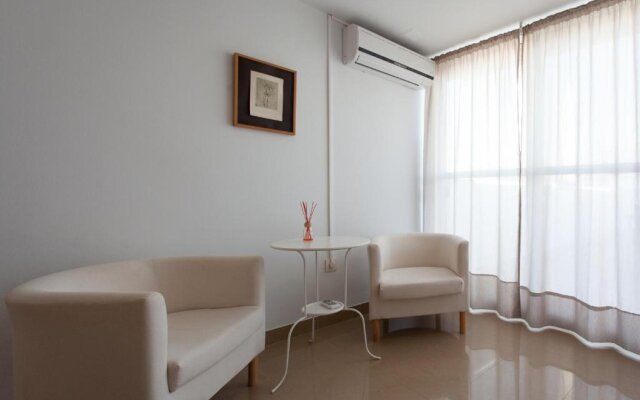 Apartamentos Diaber San Leandro