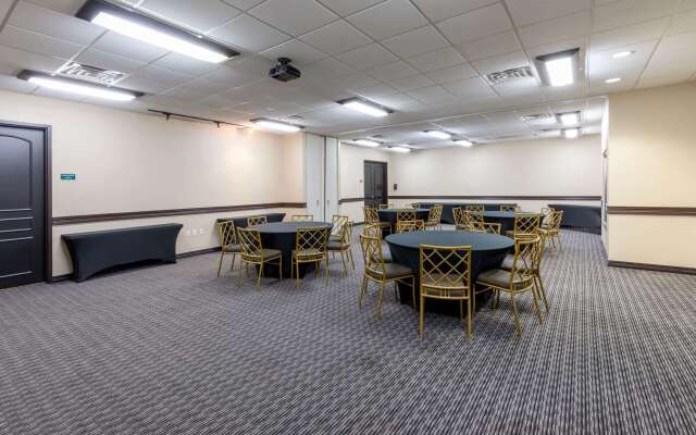 Hawthorn Suites by Wyndham Lubbock
