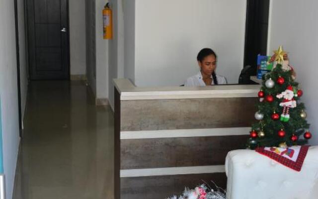 Towers100 Aparta Estudios