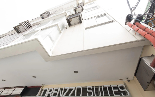 Lorenzzo Suites Hotel