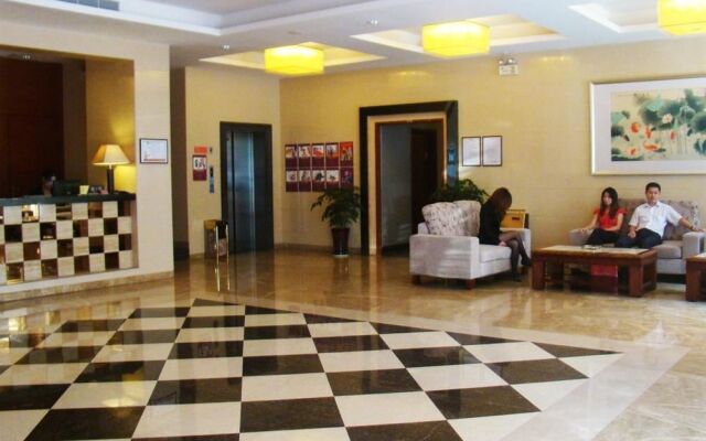 Huanying Living Hotel Shilong Branch