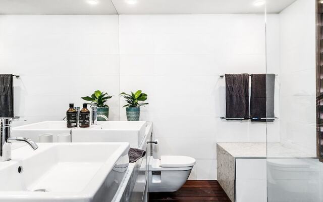 Your Luxury Escape - On The Bay 2