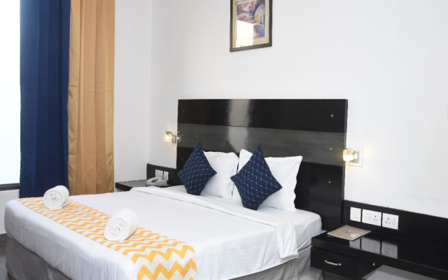 Capital O 605 Hotel Camria