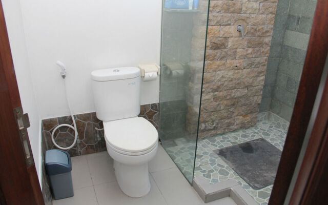 Airy Seminyak Kerobokan Beraban 9 Bali