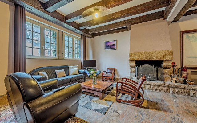 Hotel De la Corniche