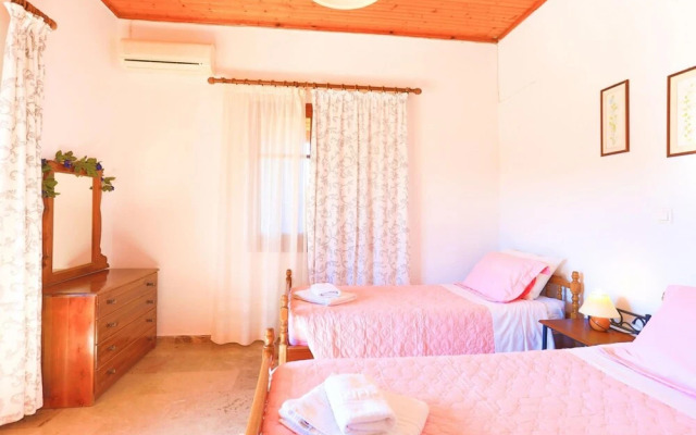 Cochelli Villa Upper
