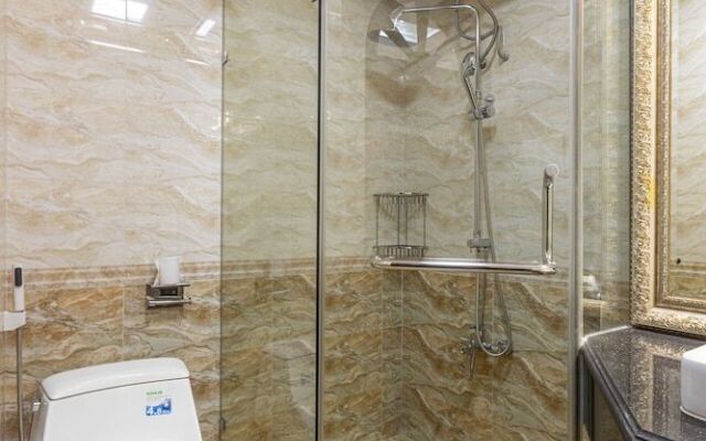 West Lake Lotus Serviced Apartment