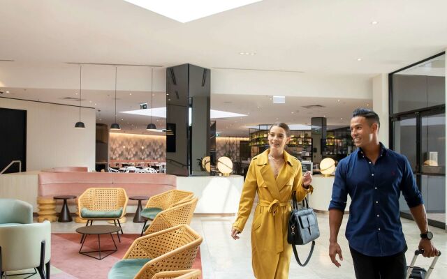 Novotel Sydney International Airport Hotel