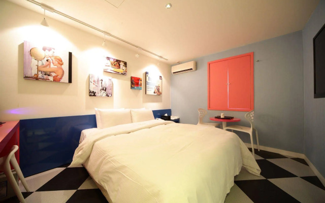 Sheel Hotel