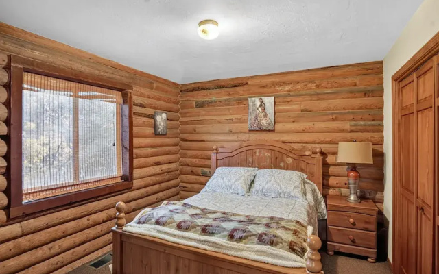 Minnie Mine Cabin Retreat 4 Bedroom Cabin