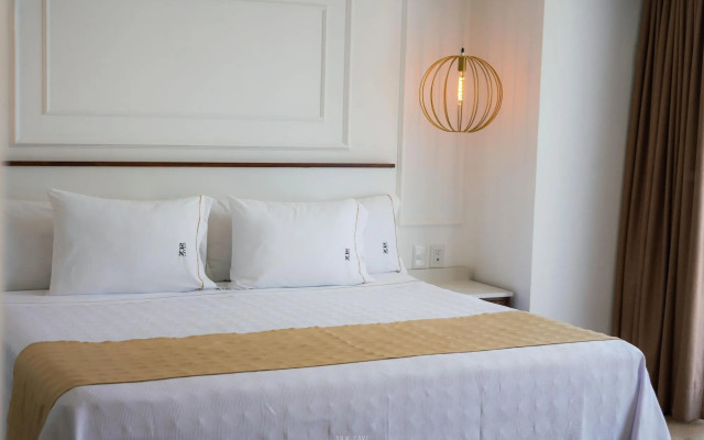 Six Hotel Guadalajara Degollado