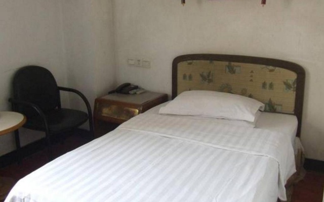 Ziyue Inn – Guest Rooms – Qianxinan