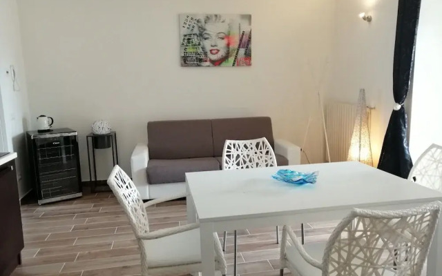 IseoLakeRental - Hill Apartments