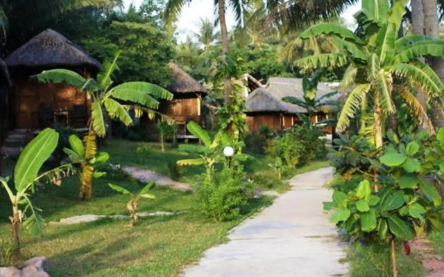 Moon Resort