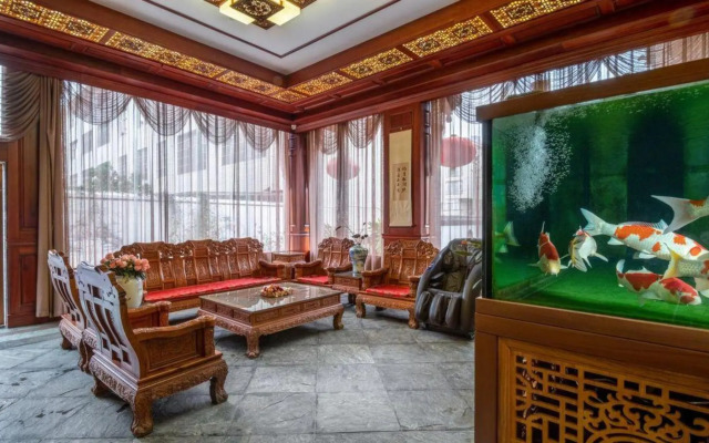 Jinning Rundexing Hotel (Guyan Culture Square)