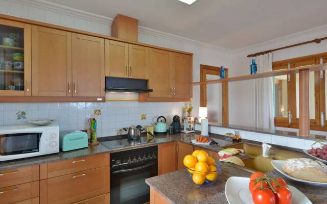 Mallorca Beach Front Line Apartment 6 Pers