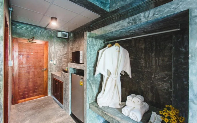 Stucco Loft Residency