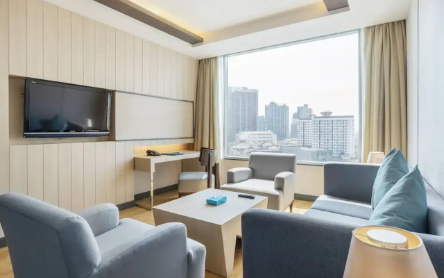 Metropolitan Residence Phrakanong By Favstay