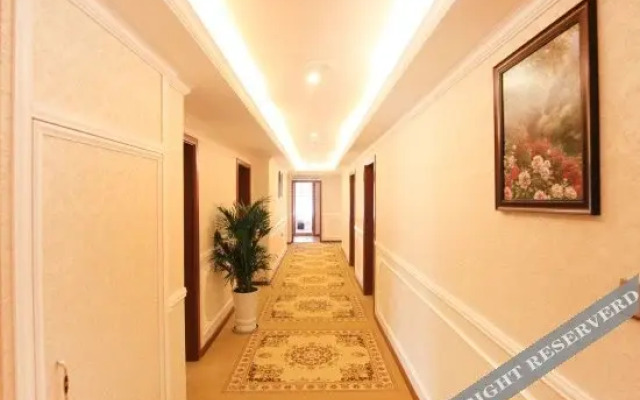 Yunfeng Business Hostel